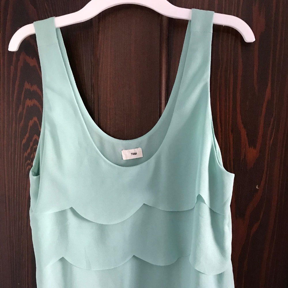 Tank blouse with scalloped ruffles; size S